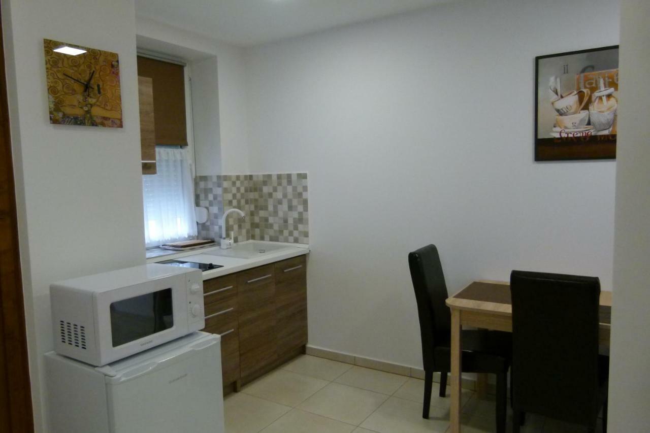 Wolf House Apartman Zalaegerszeg Εξωτερικό φωτογραφία