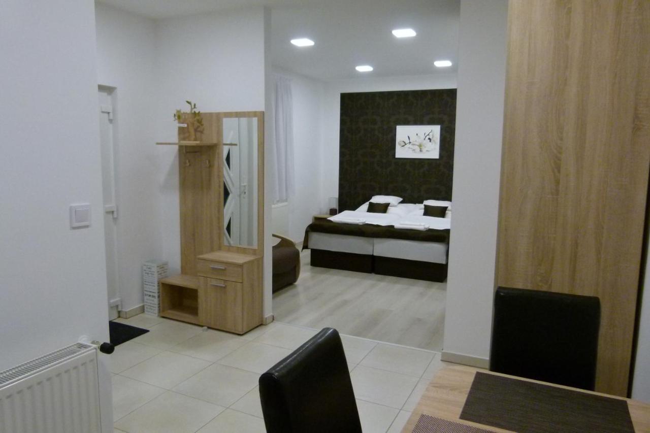 Wolf House Apartman Zalaegerszeg Εξωτερικό φωτογραφία